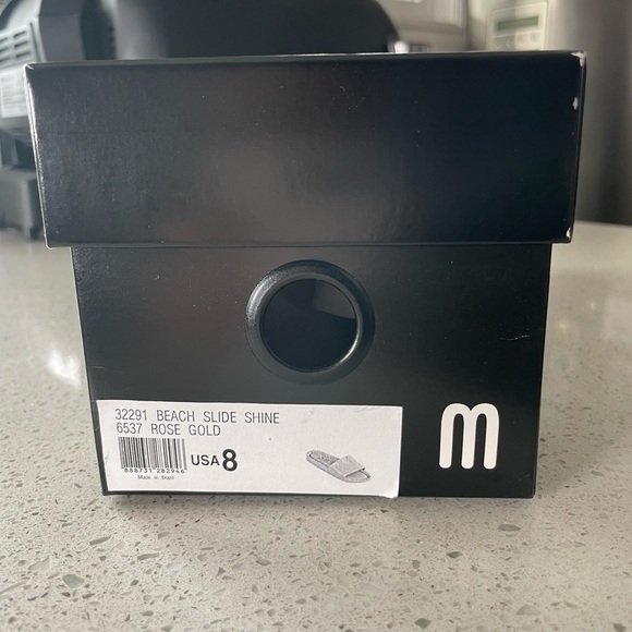 Melissa Rose Gold Beach Slides, NWT - Picture 5 of 6